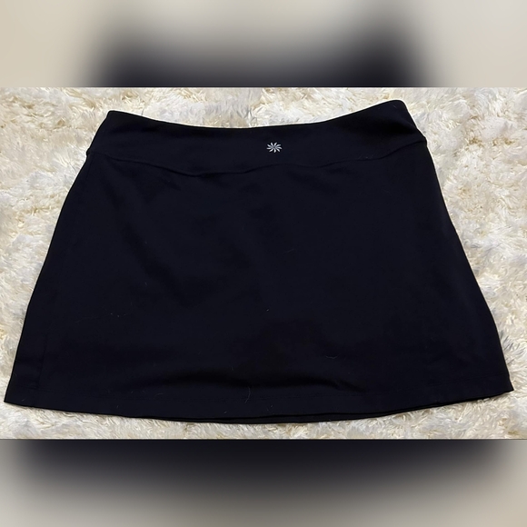 ATHLETA BLACK Spandex Skort Zippered Pocket Sz. Medium - Picture 1 of 7